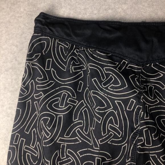 MMA Elite Shorts Mens XL Gray Black Board Skull Wings UFC Boxing Muay Thai Adult - Picture 9 of 12